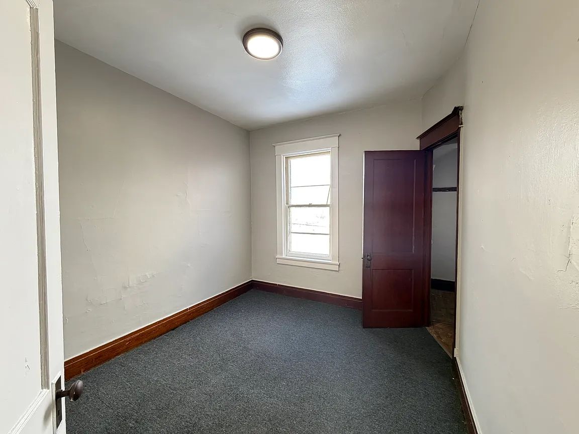 2 bed 1 bath - 799 Niagara St APT 4, Buffalo, NY 14213