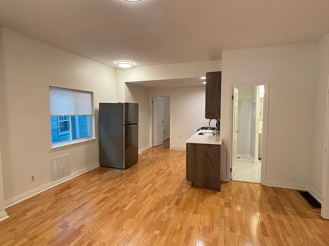 735 Ashland Ave, Buffalo NY 14222