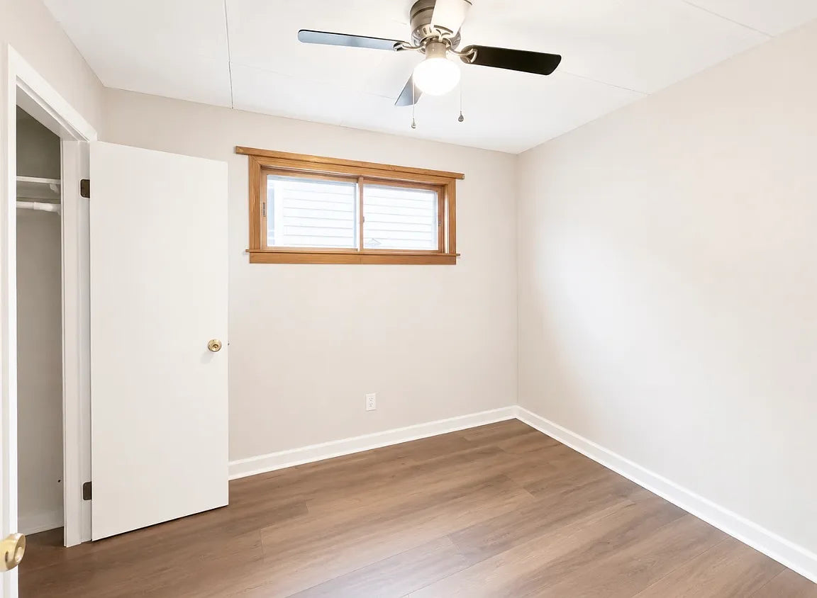 2 bed 1 bath - 42 Peoria Ave, # 1, Buffalo, NY 14206