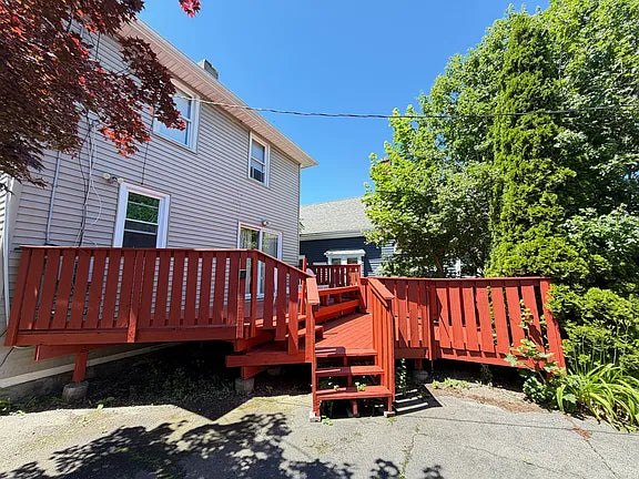 4 bed 2 bath - 51 W Northrup Pl, Buffalo, NY 14214