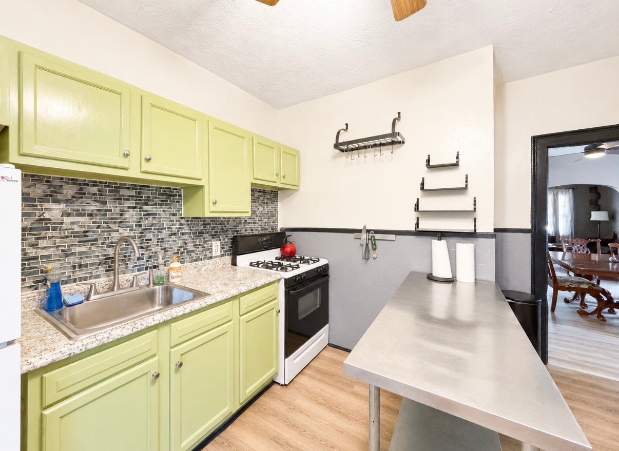 2 bed 1 bath - 46 College Street - Lower Buffalo, NY 14201