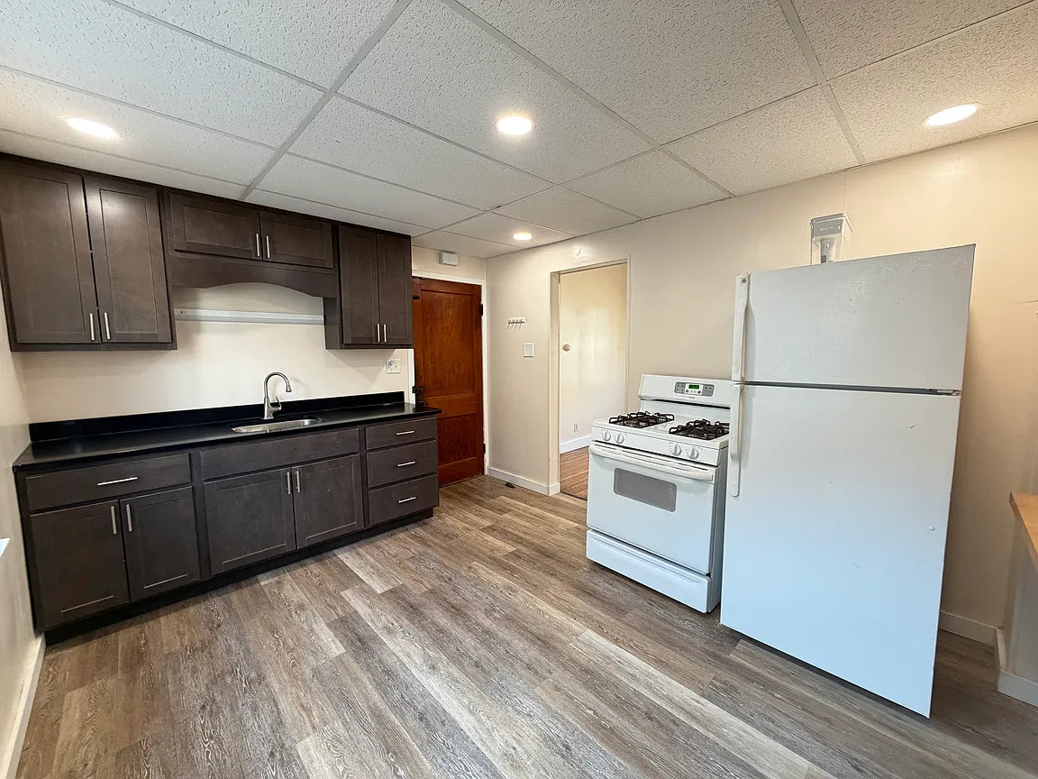 3 bed 1 bath - 92 Alsace Ave, # 2, Buffalo, NY 14220