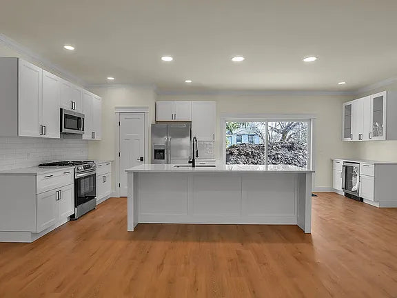 5 bed 2.5 bath- 284 Harding Rd, Buffalo, NY 14221