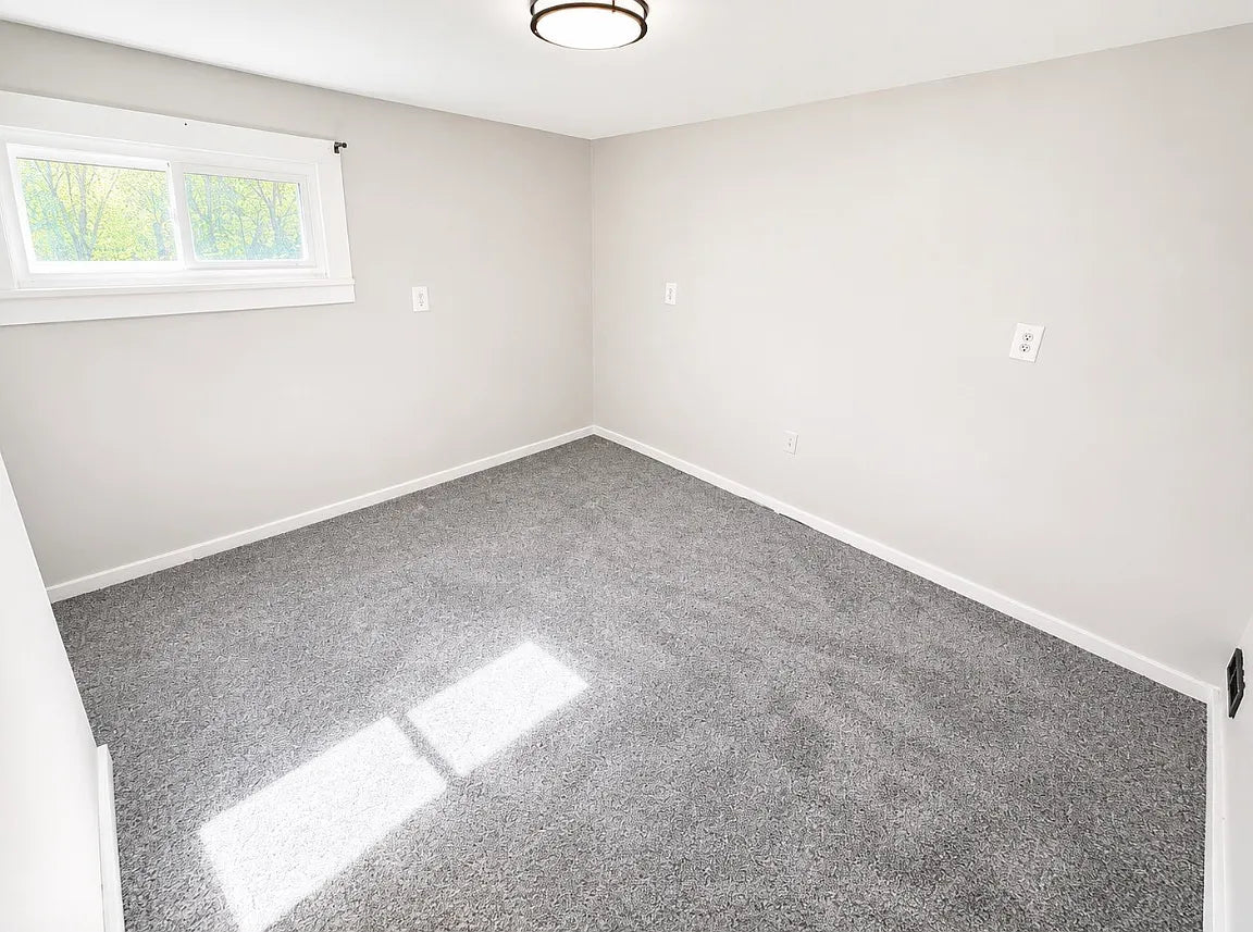 3 bed 2 bath - 34 Porter St, Lockport, NY 14094