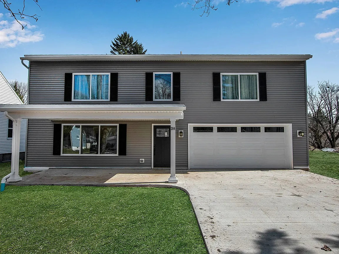 5 bed 2.5 bath- 284 Harding Rd, Buffalo, NY 14221