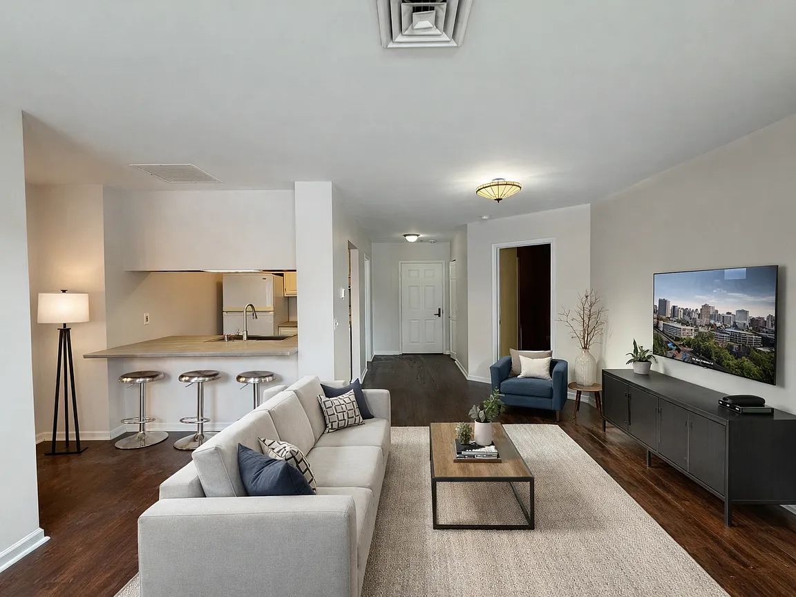 2 bed 1 bath - 900 Delaware Ave APT 203, Buffalo, NY 14209