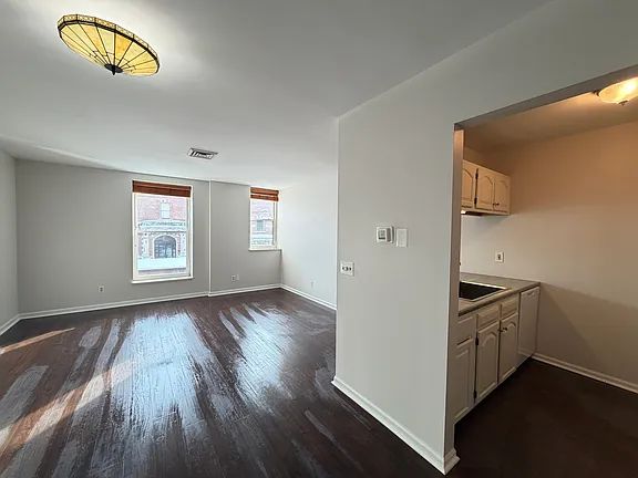 2 bed 1 bath - 900 Delaware Ave APT 203, Buffalo, NY 14209