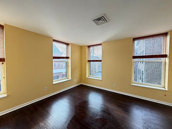 2 bed 1 bath - 900 Delaware Ave APT 203, Buffalo, NY 14209