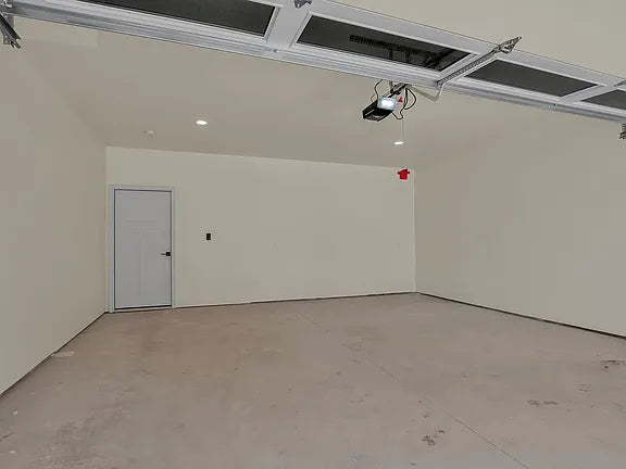 5 bed 2.5 bath- 284 Harding Rd, Buffalo, NY 14221