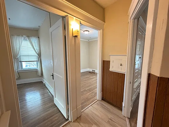 3 bed 1 bath- 300 N Park Ave Unit 1, Buffalo, NY 14216