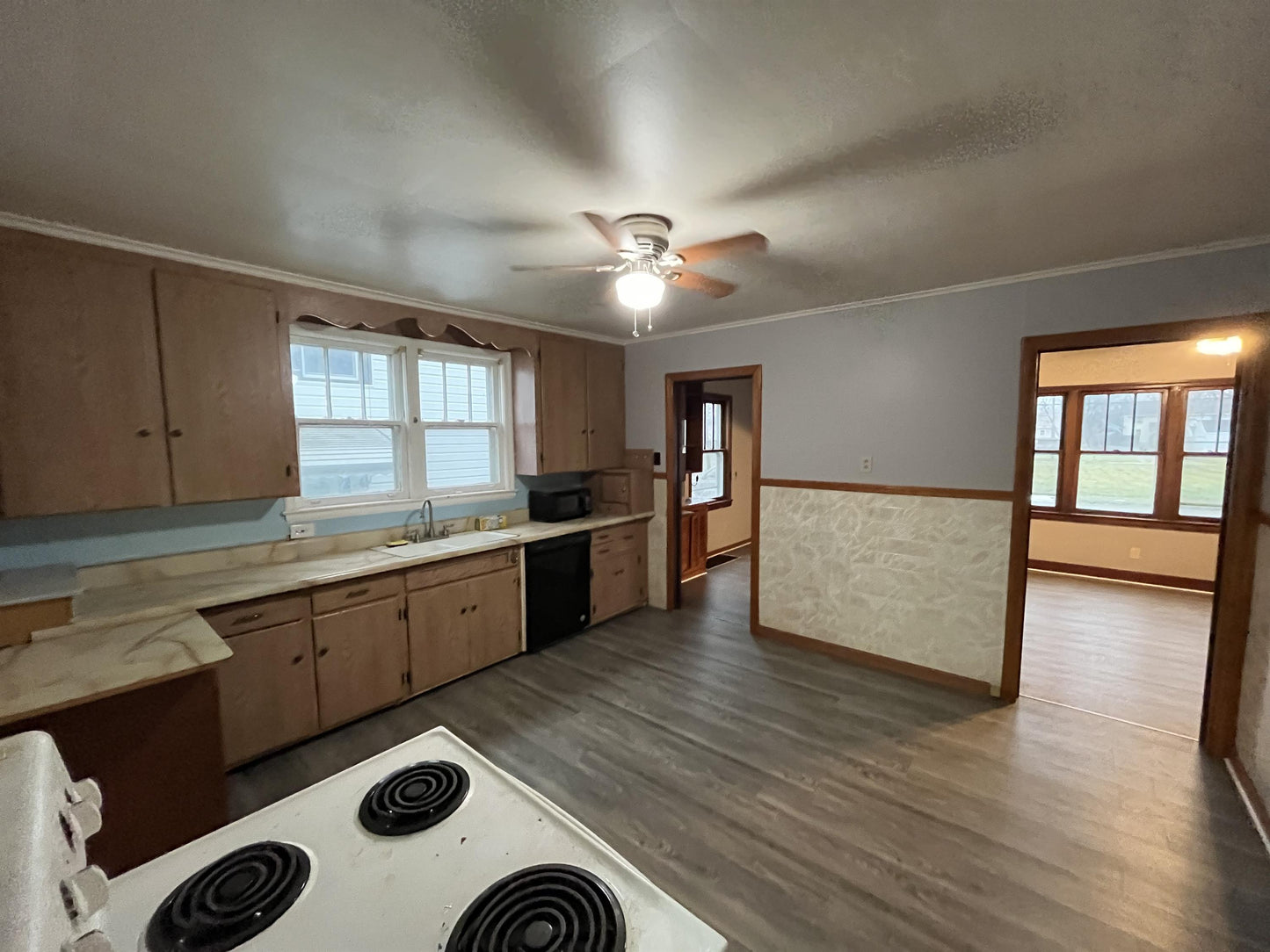 2 bed 1 bath - 487 25th Street - Lower Niagara Falls, NY 14303