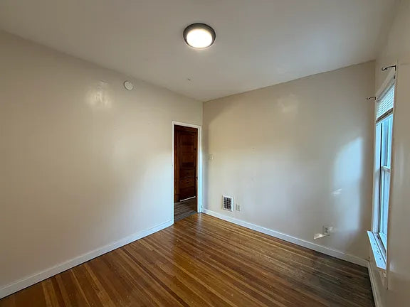3 bed 1 bath - 92 Alsace Ave, # 2, Buffalo, NY 14220