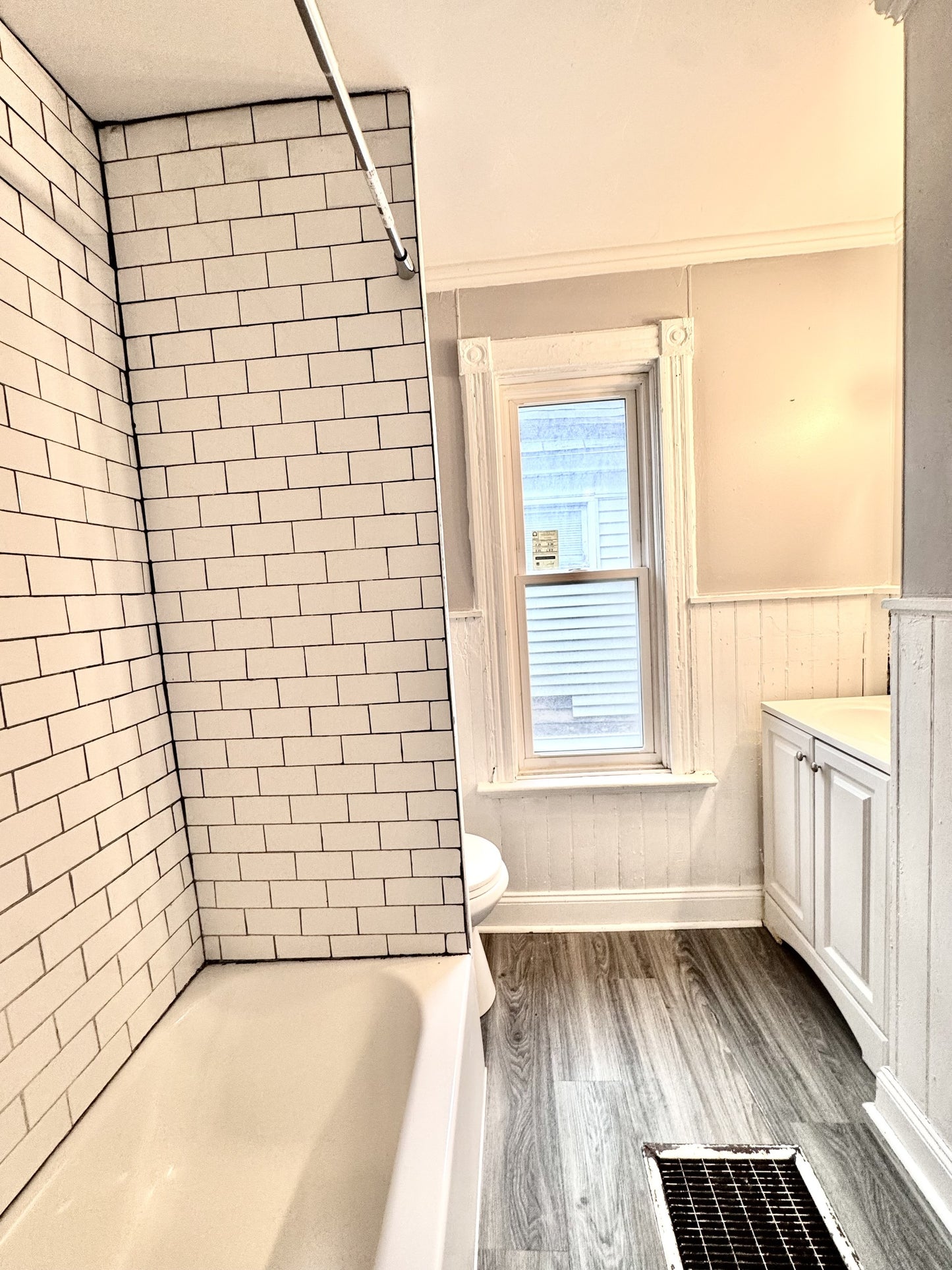 3 bed 1 bath - 339 Hampshire Street - 2 Buffalo, NY 14213