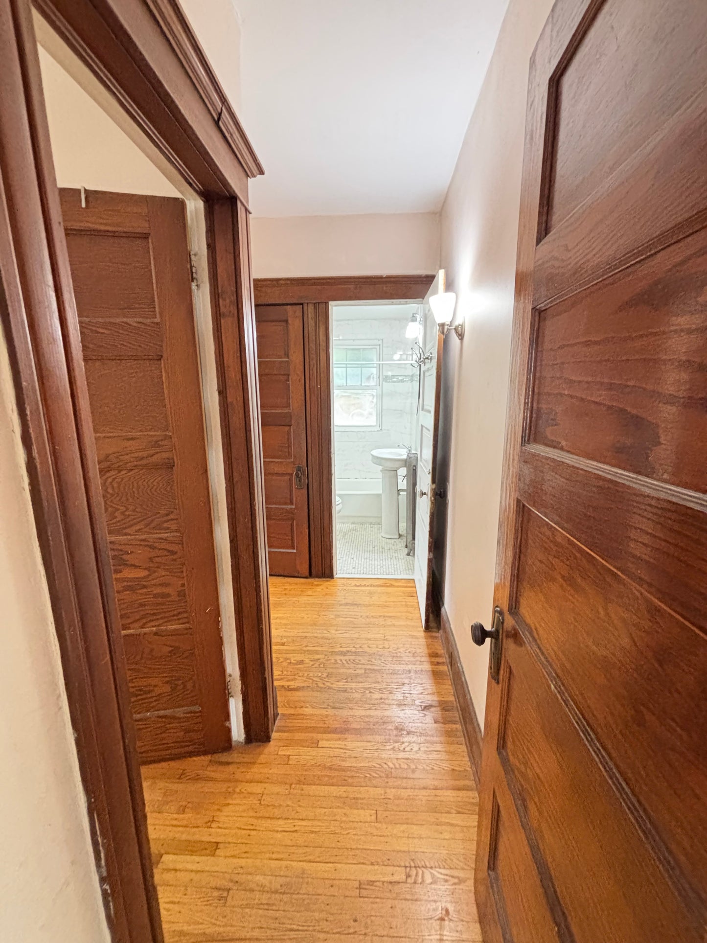 2 Bed, 1 Bath- 98 Inwood Pl #5, Buffalo, NY 14209