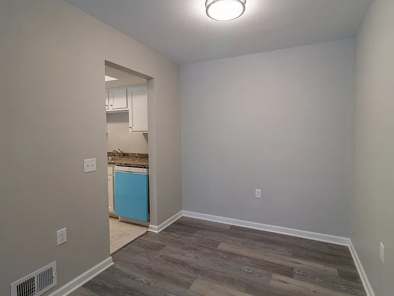 2 Bed, 1 Bath- 11 Robert Dr APT 115, Lancaster, NY 14086