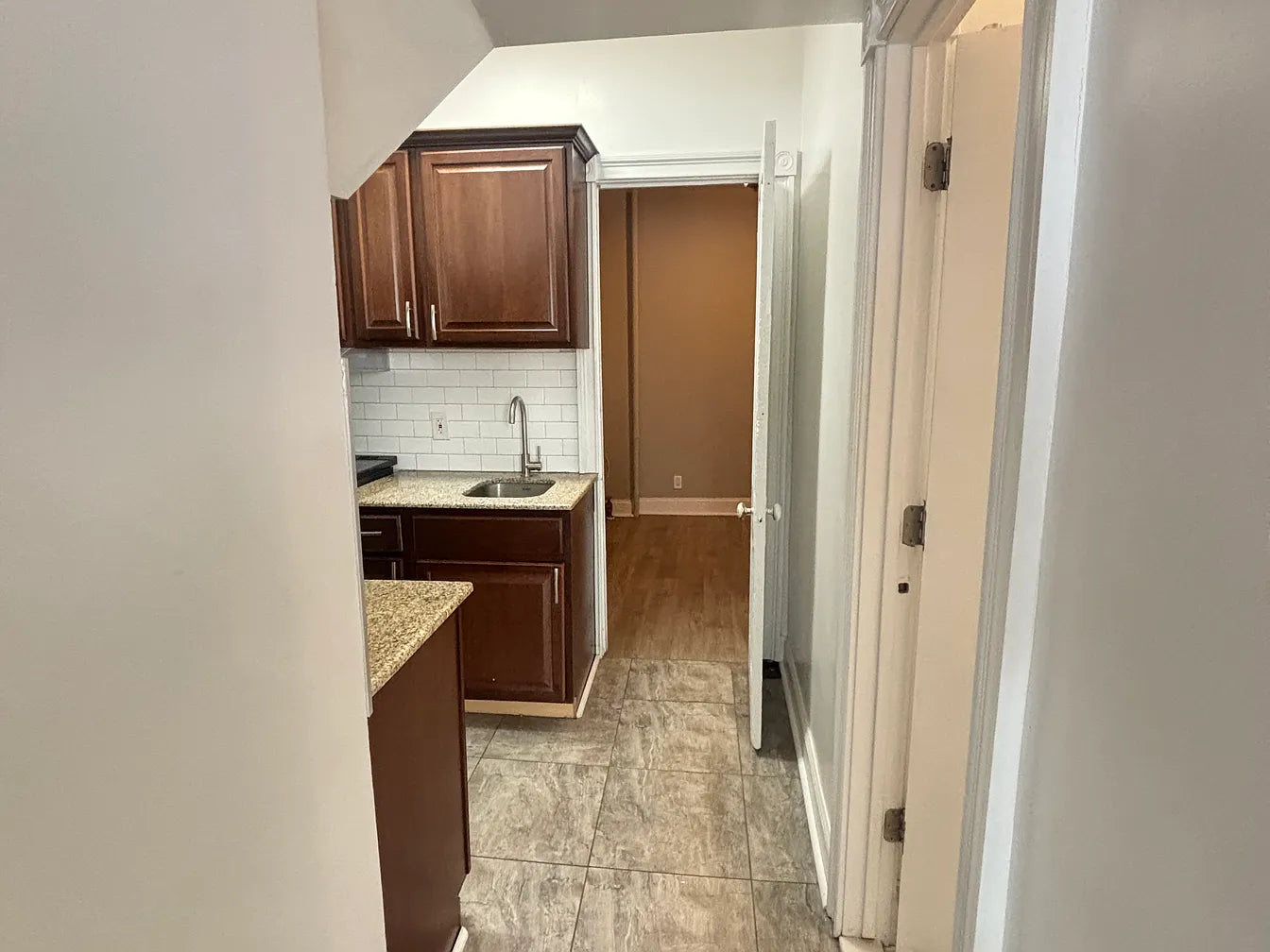 1 Bed, 1 Bath- 232 Richmond Ave #12, Buffalo, NY 14222