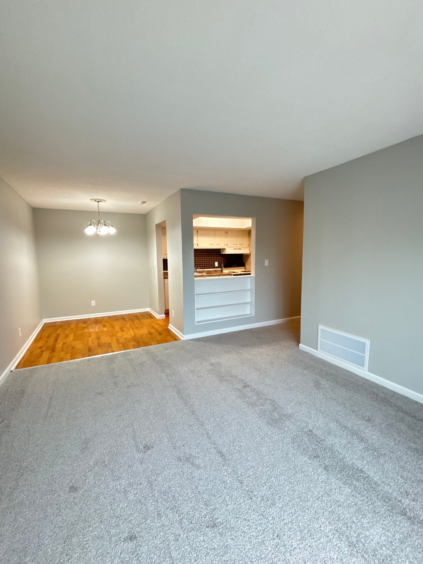 2 Bed, 1 Bath- 11 Robert Dr APT #205, Lancaster, NY 14086
