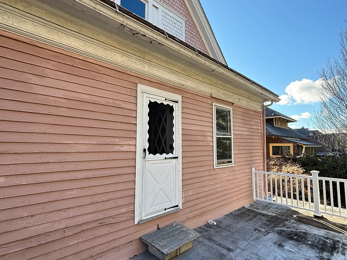 1 Bed, 1 Bath- 96 Crescent Ave APT 4, Buffalo, NY 14214