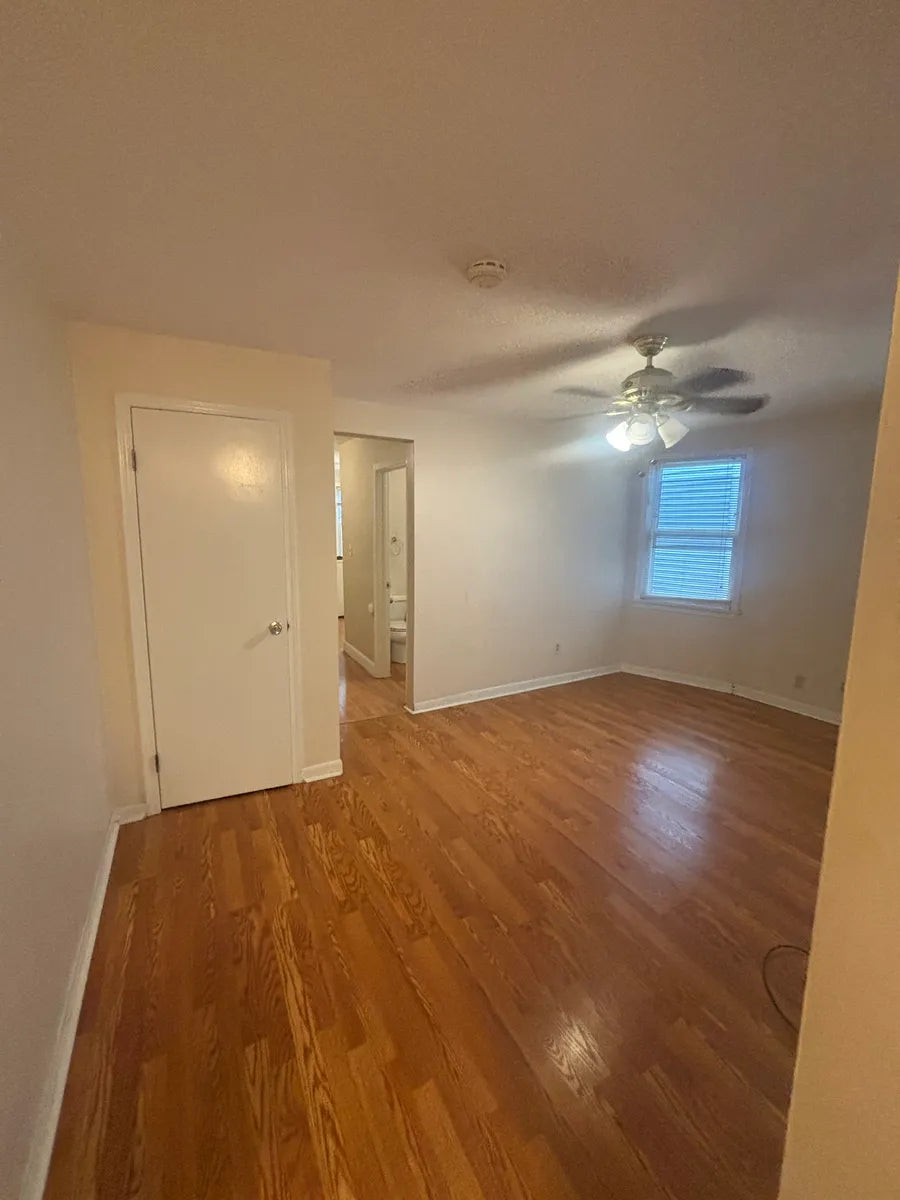 1 Bed, 1 Bath- 739 Ashland Ave #LR Buffalo, NY 14222