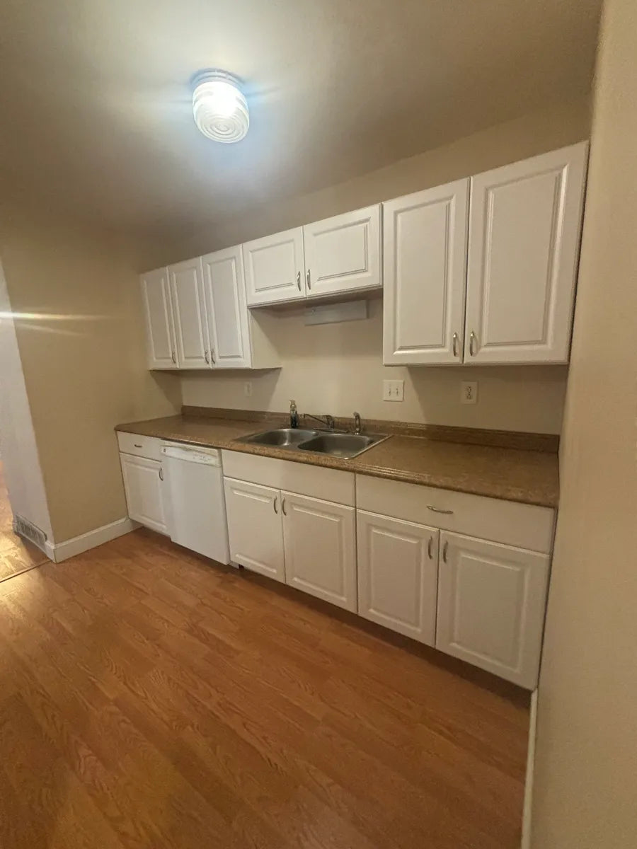 1 Bed, 1 Bath- 739 Ashland Ave #LR Buffalo, NY 14222