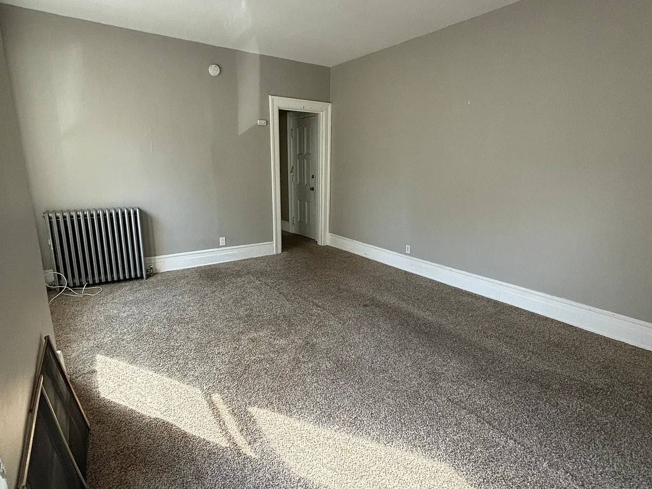 1 Bed, 1 Bath- 83 Hodge Ave APT 4, Buffalo, NY 14222