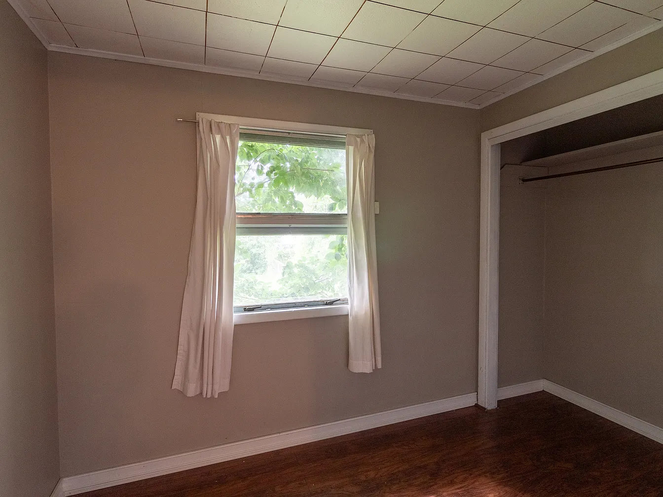 2 Bed, 1 Bath- 70 Norwalk Ave FLOOR 1, Buffalo, NY 14216