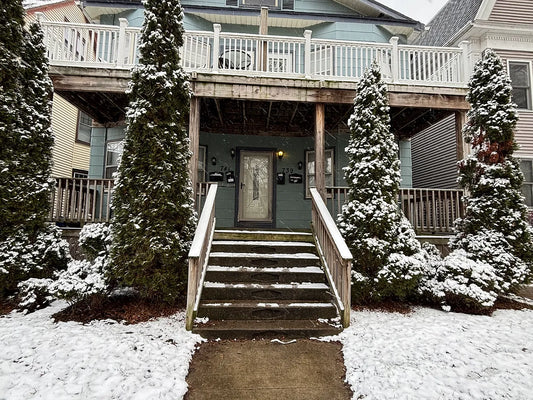 1 Bed, 1 Bath- 739 Ashland Ave, Buffalo, NY 14222