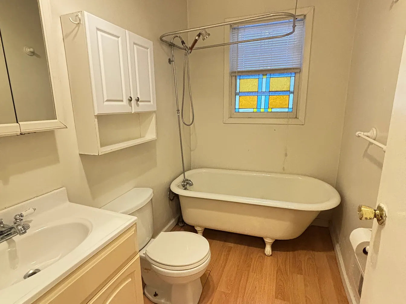 1 Bed, 1 Bath- 739 Ashland Ave, Buffalo, NY 14222