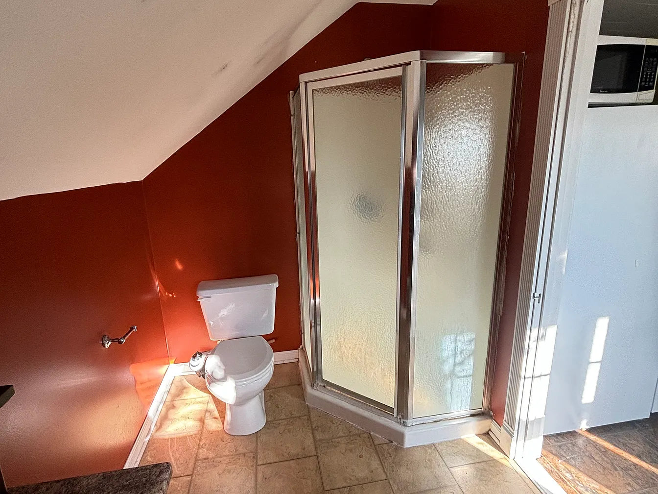 1 Bed, 1 Bath- 70 Norwalk Ave FLOOR 2, Buffalo, NY 14216