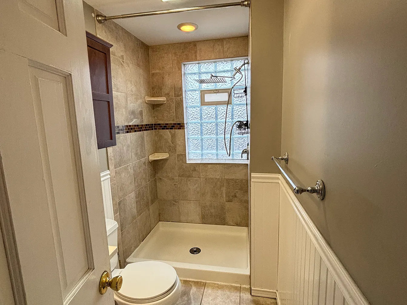 2 Beds, 1 Bath- 38 Dakota St #110, Buffalo, NY 14216