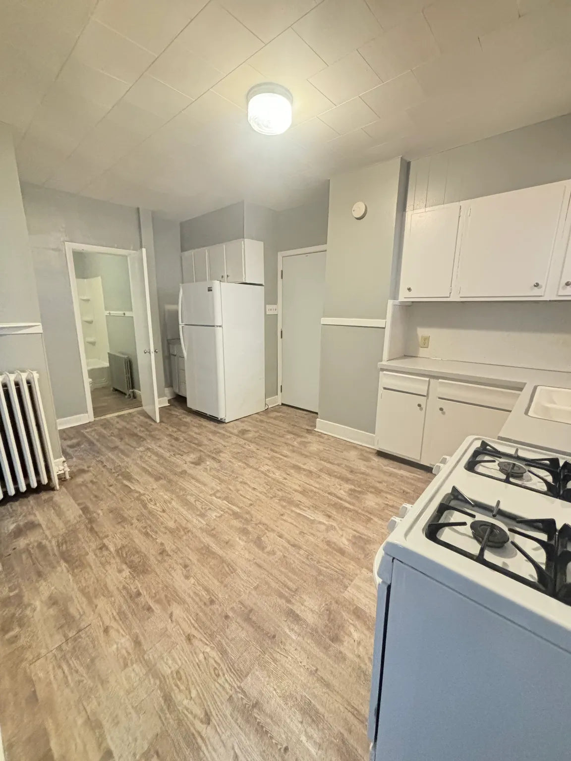 2 Bed, 1 Bath- 850 West Ave, Buffalo, NY 14213