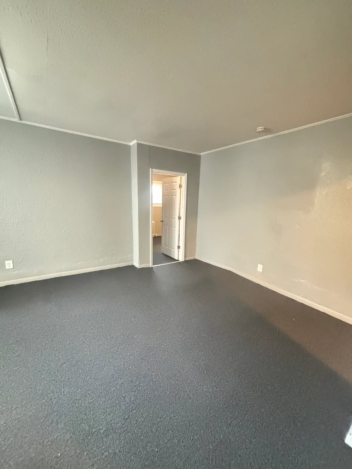 2 Bed, 1 Bath- 850 West Ave, Buffalo, NY 14213