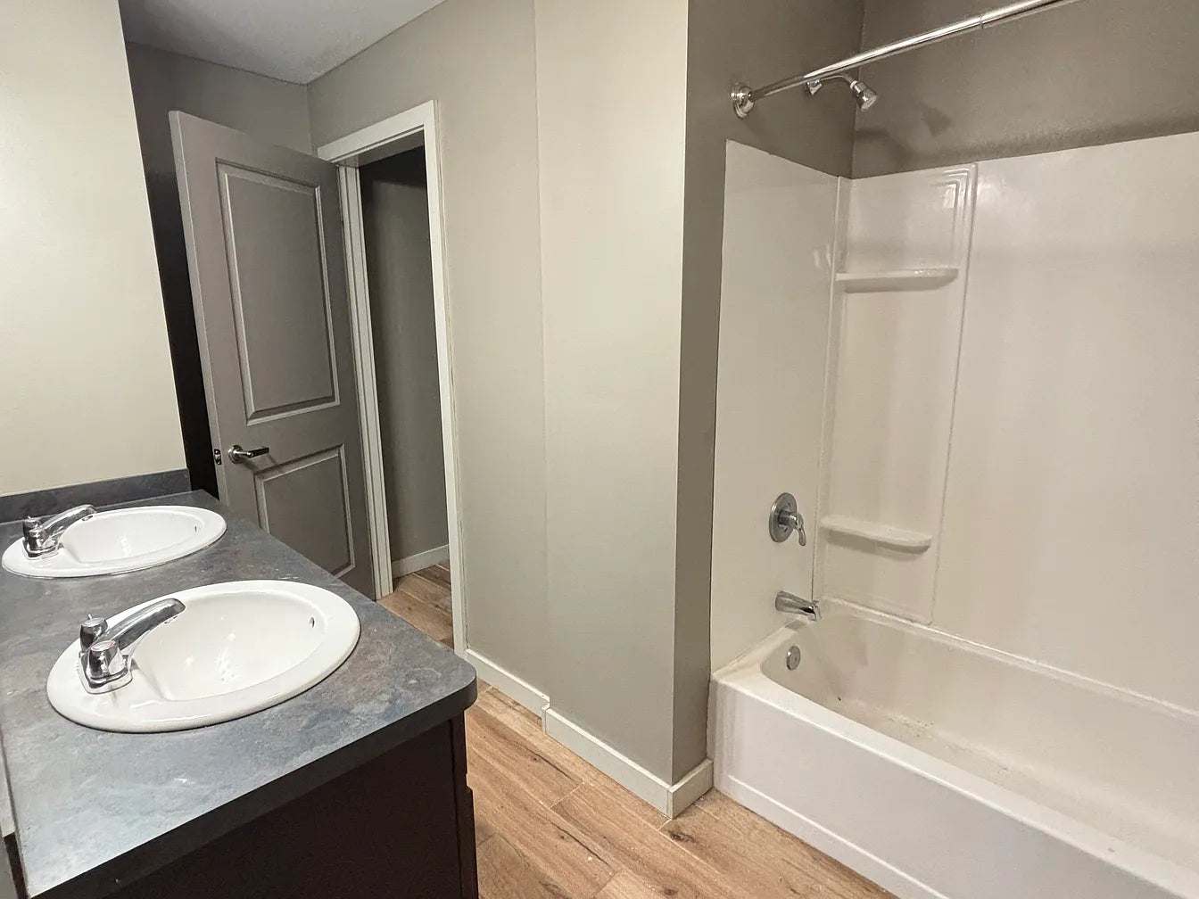 2 Bed, 1 Bath- 170 Florida St #111, Buffalo, NY 14208