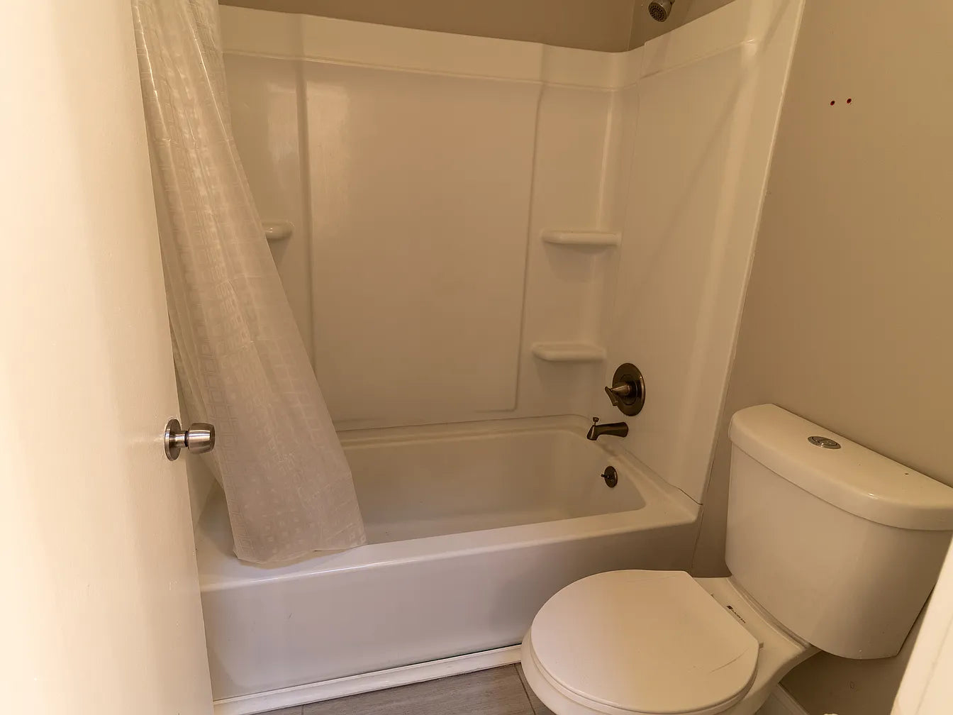2 Beds, 1.5 Bath- 12 Northwood Dr #12, Buffalo, NY 14221