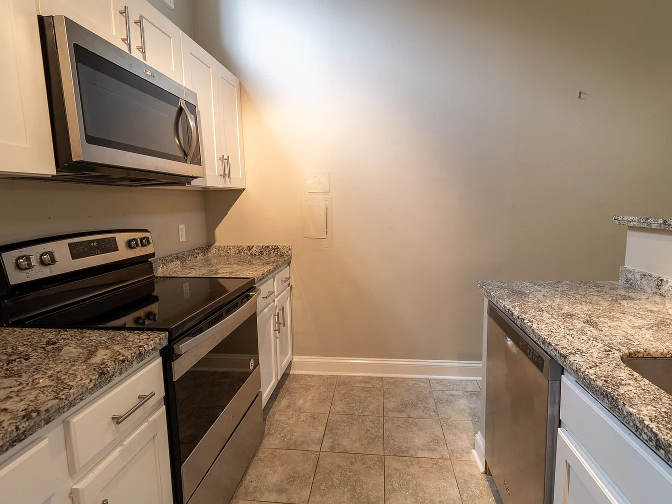 2 Beds, 1.5 Bath- 12 Northwood Dr #12, Buffalo, NY 14221