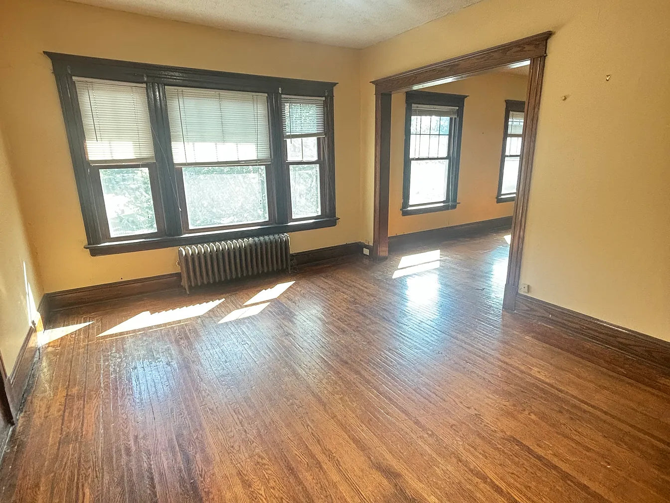 2 Bed, 1 Bath- 98 Inwood Pl #4, Buffalo, NY 14209