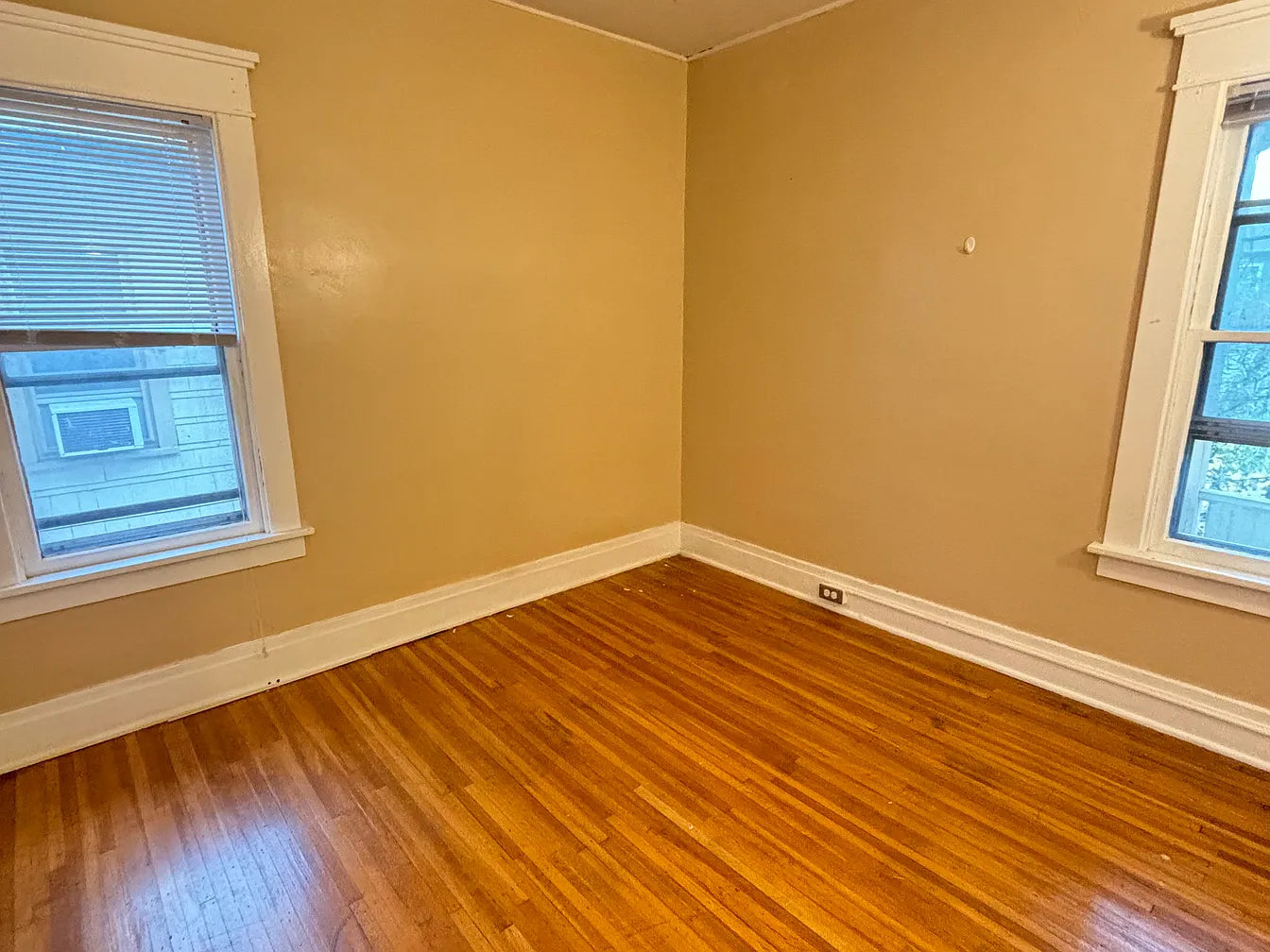 2 Bed, 1 Bath- 143 Wallace Ave APT 4, Buffalo, NY 14214