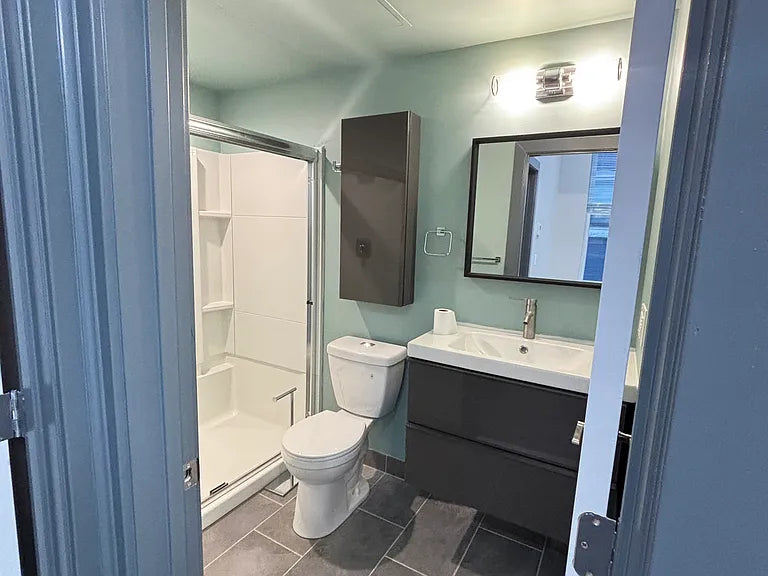 1 Bed, 1 Bath- 50 E Utica St #2D, Buffalo, NY 14209