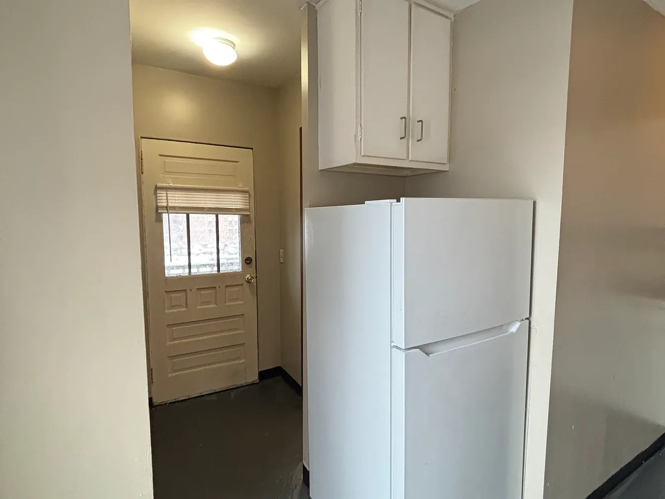 1 Bed, 1 Bath- 341 Franklin St #6, Buffalo, NY 14202
