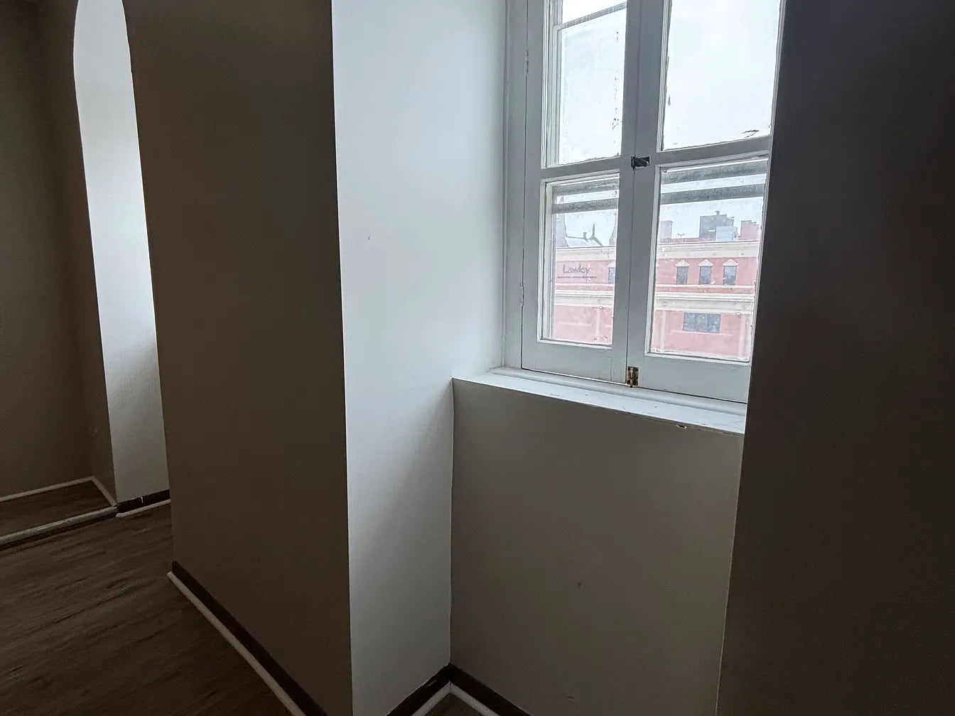 1 Bed, 1 Bath- 341 Franklin St #6, Buffalo, NY 14202