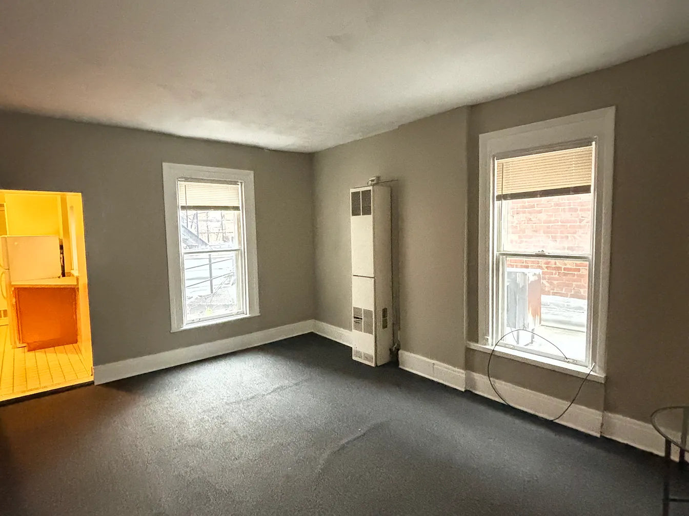 1 Bed, 1 Bath- 341 Franklin St #1, Buffalo, NY 14202