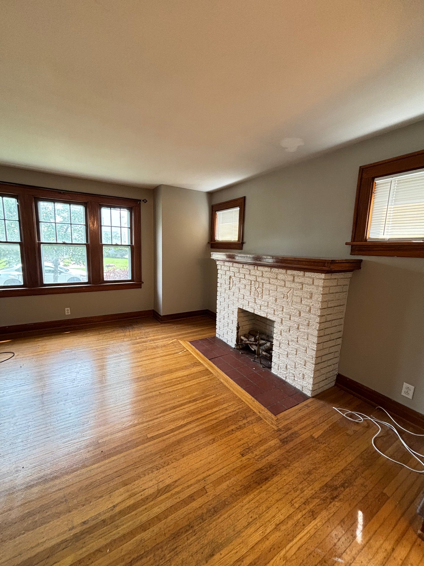 76 Enola Ave FLOOR 1, Buffalo, NY 14217