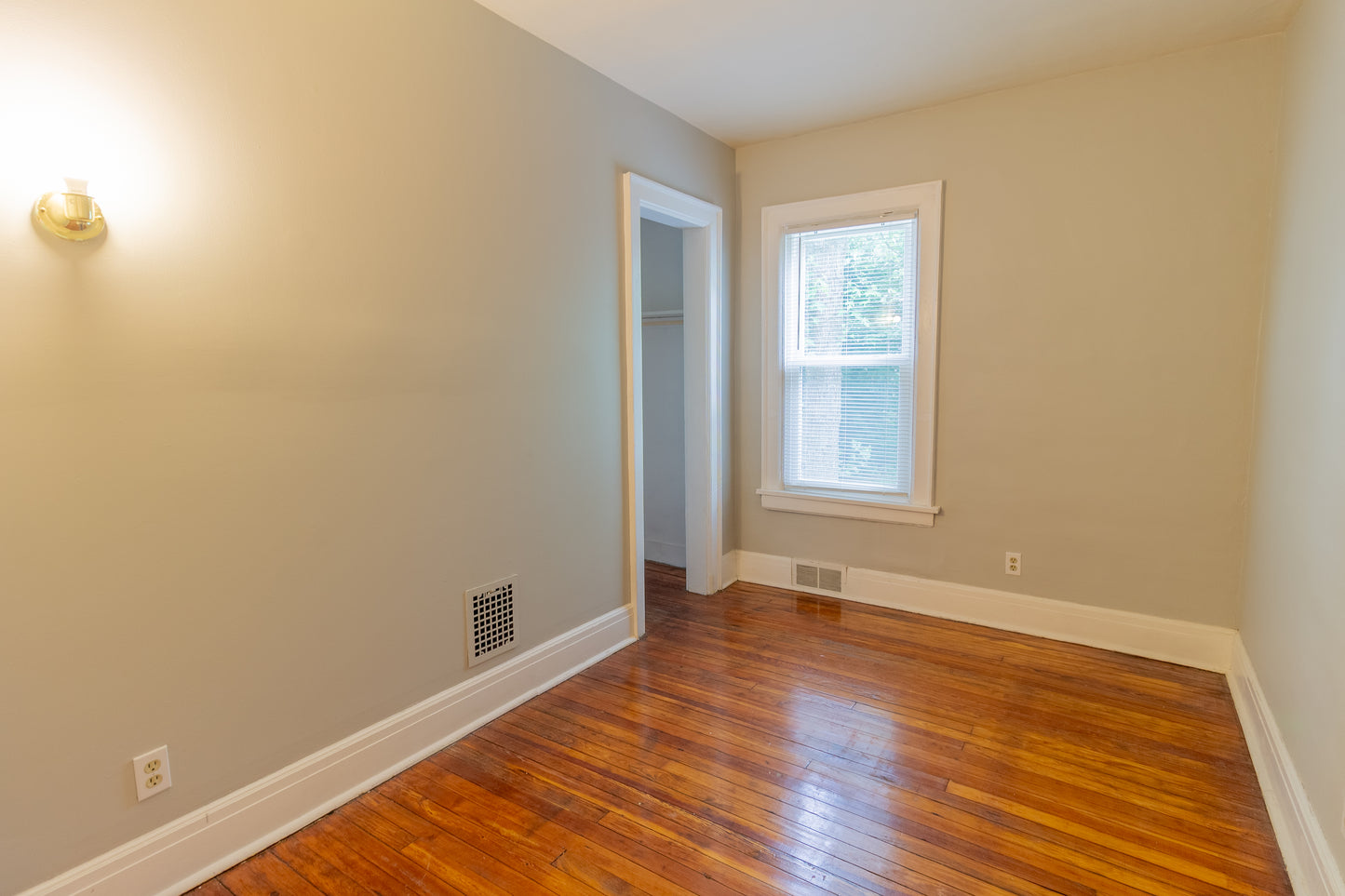 457 Rhode Island St #1, Buffalo, NY 14213
