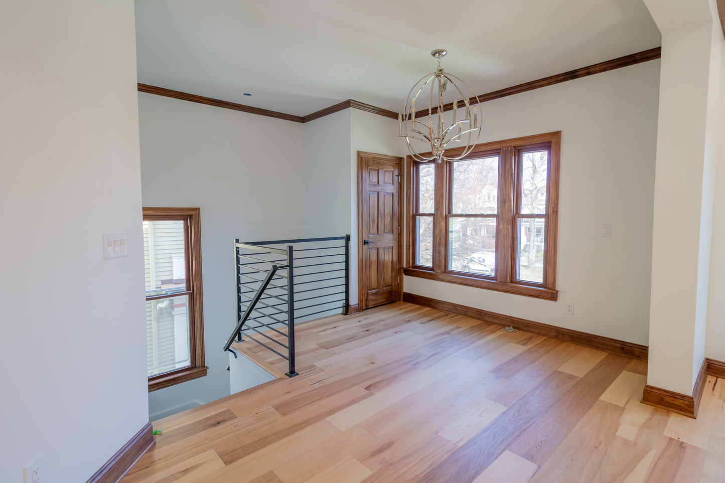 4 Bed, 2.5 Bath- 518 Linwood Ave #2, Buffalo, NY 14209