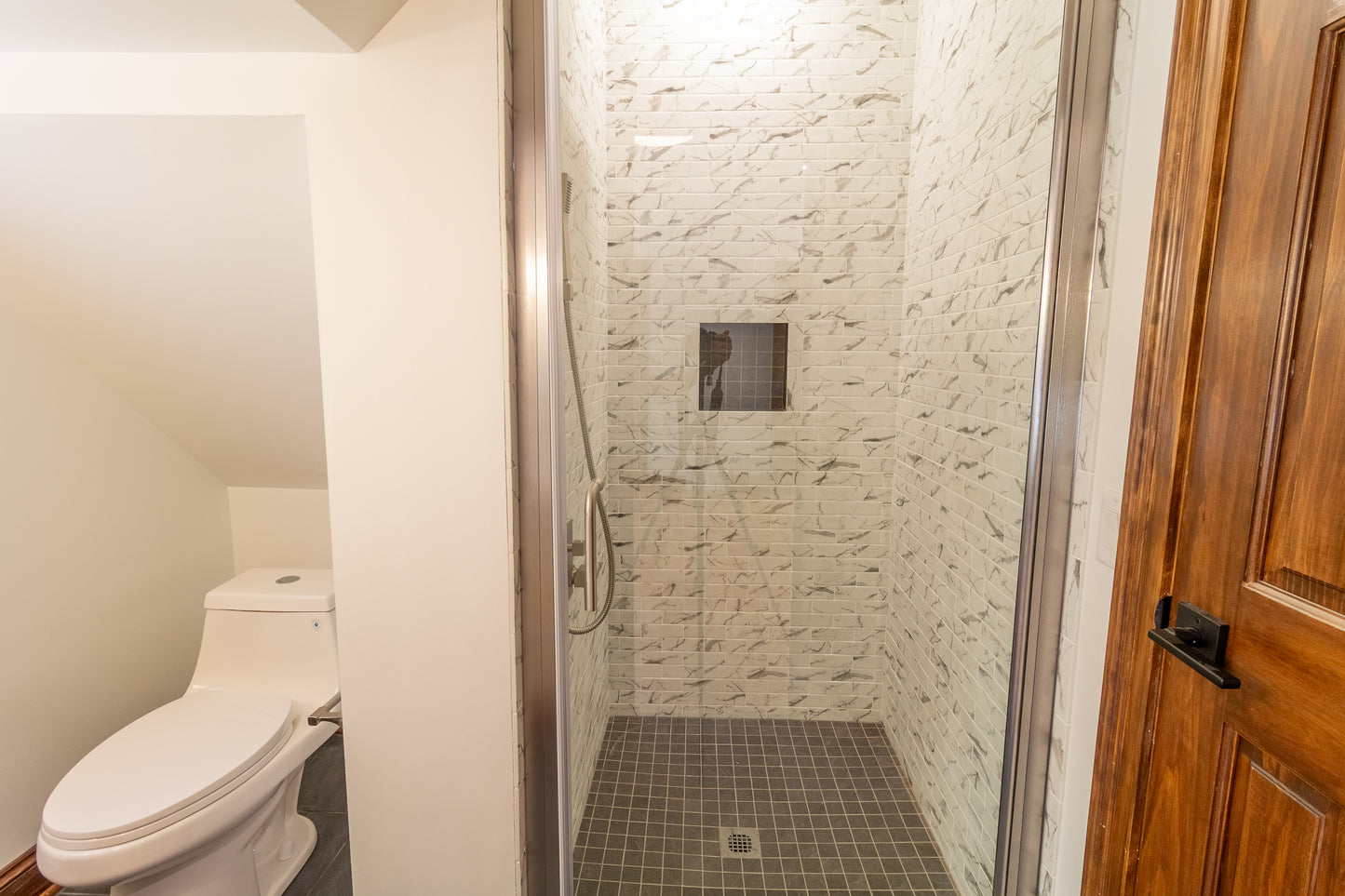 3 Bed, 2.5 Bath- 518 Linwood Ave #1, Buffalo, NY 14209