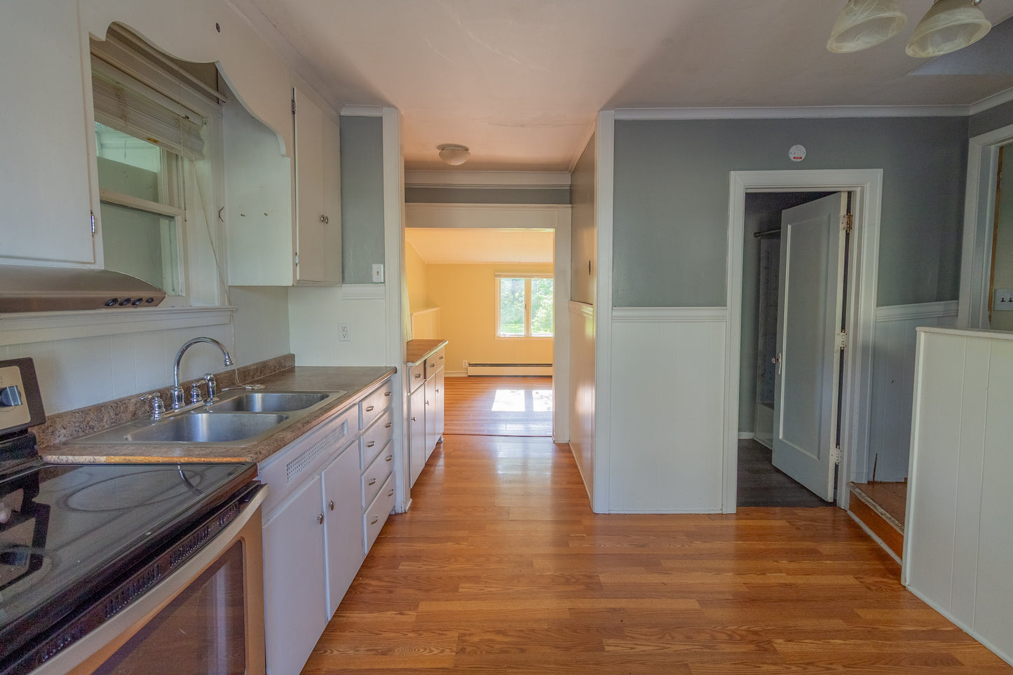 706 Nash Rd #1/2, North Tonawanda, NY 14120