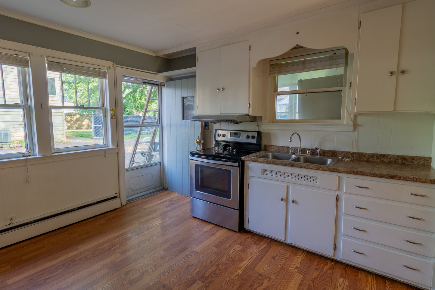 706 Nash Rd #1/2, North Tonawanda, NY 14120