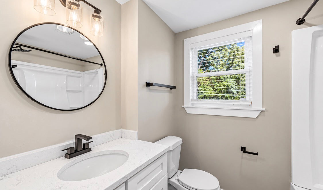 4 bed 2 bath - 1169 La Salle Ave Grand Island, NY 14072