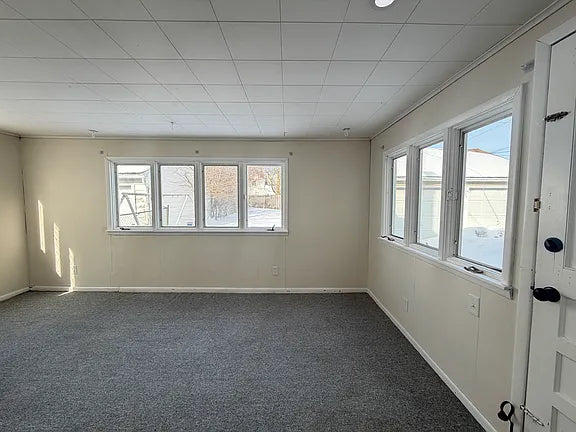 3 bed 1 bath- 10 Tacoma Ave Floor 1, Buffalo, NY 14216