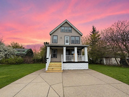 2 bed, 1 bath- 28 Long Ave, Cheektowaga, NY 14224 (Lower)